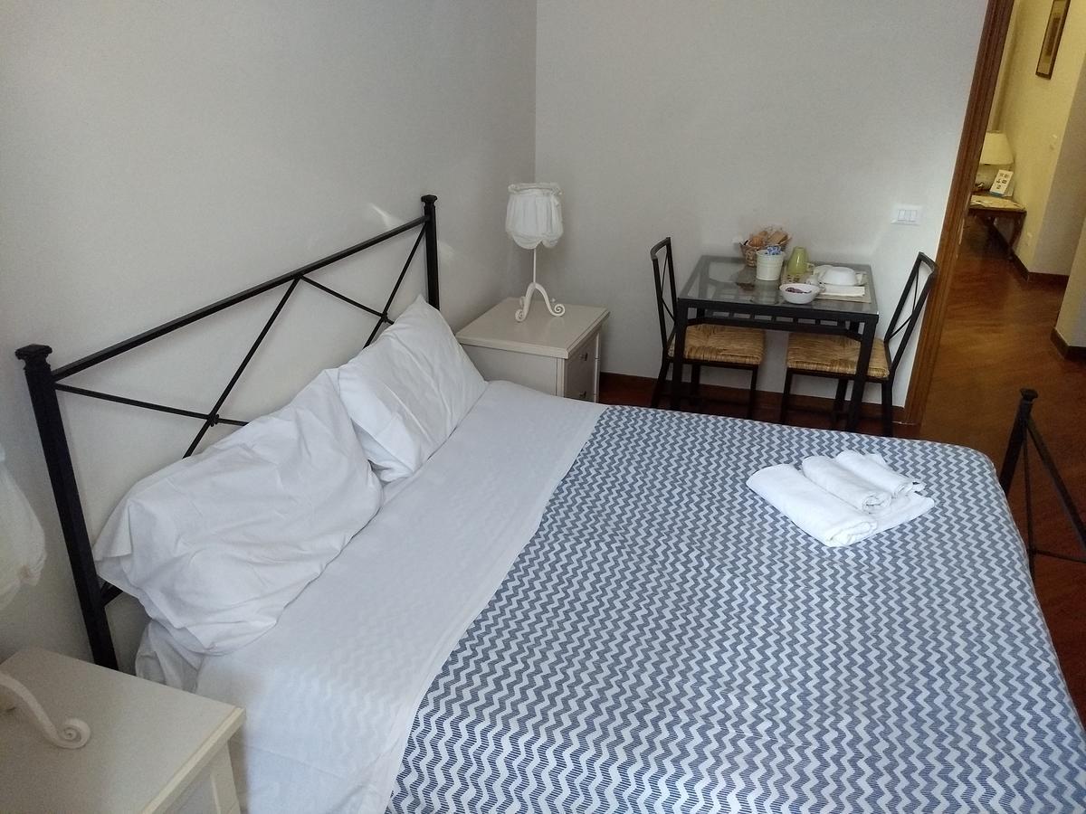 Living Rome Ottaviano B&B Екстериор снимка